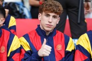 Liverpool set to sign Victor Munoz