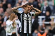 Arsenal to make £70m bid for Newcastle's Guimaraes