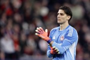 Hull City seal club-record deal for Greece goalkeeper Tzolakis