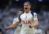 Micky van de Ven nears new five-year deal with Tottenham Hotspur
