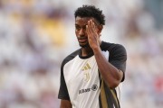 Juventus trava com Cabal e Bologna vê empréstimo emperrar