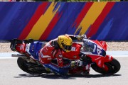 Más allá de la velocidad: datos, preparación y experiencia del aficionado en el motociclismo: experiencia, confianza y transformación digital