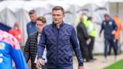 Preston destituye a Heckingbottom y pone a Euell al mando